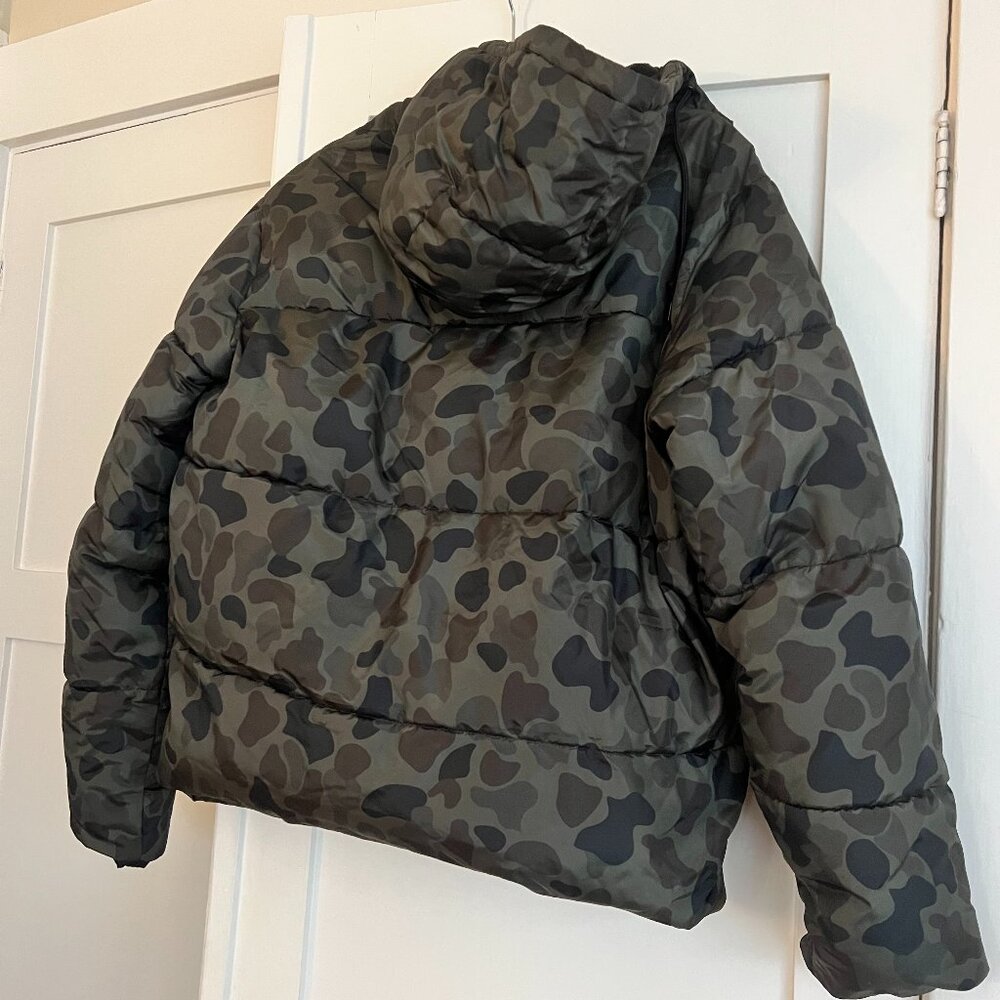 Old Navy Unisex Camo Puffer Jacket